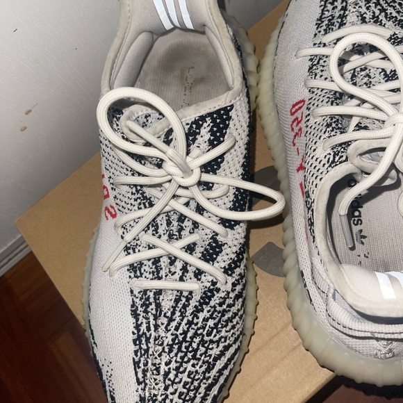 Yeezy 350 zebra - Picture 8 of 8